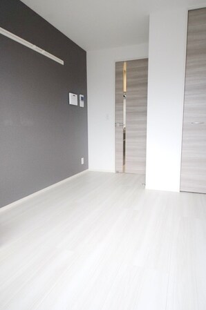 ロイジェント高島平の物件内観写真